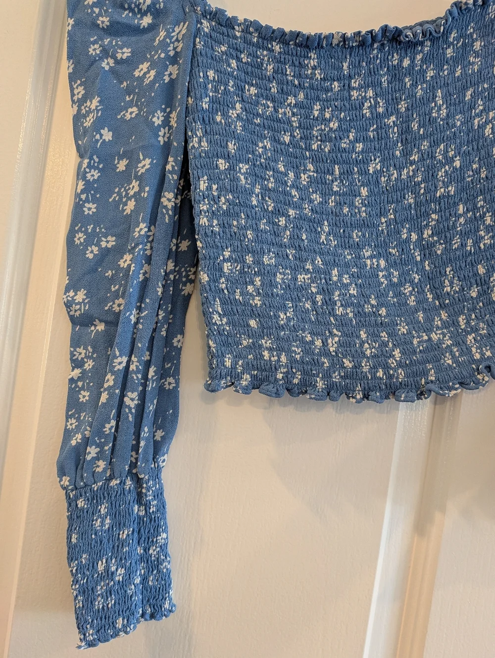 Reformation Pinto Floral Smocked Crepe Top Lassen Blue Shirt Size S Cottagecore